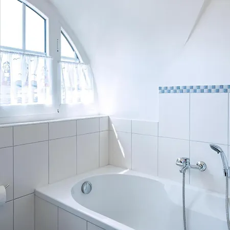Ferienhaus Ferien Im Reethaus Moewe